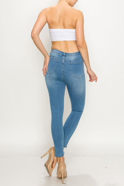 Light Wash Basic Skinny Jeans